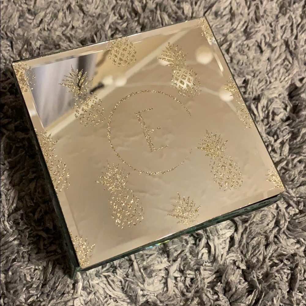 Pineapple Jewelry Box